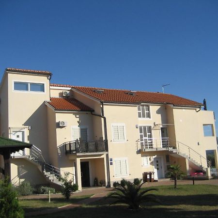 Villa „Drei Palmen“ 圣菲利普雅科夫 外观 照片