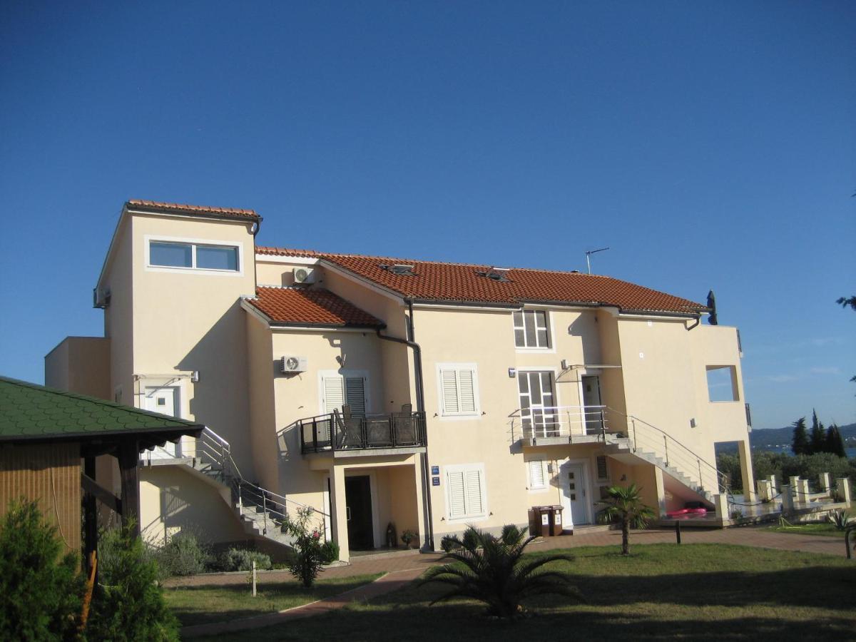 Villa „Drei Palmen“ 圣菲利普雅科夫 外观 照片